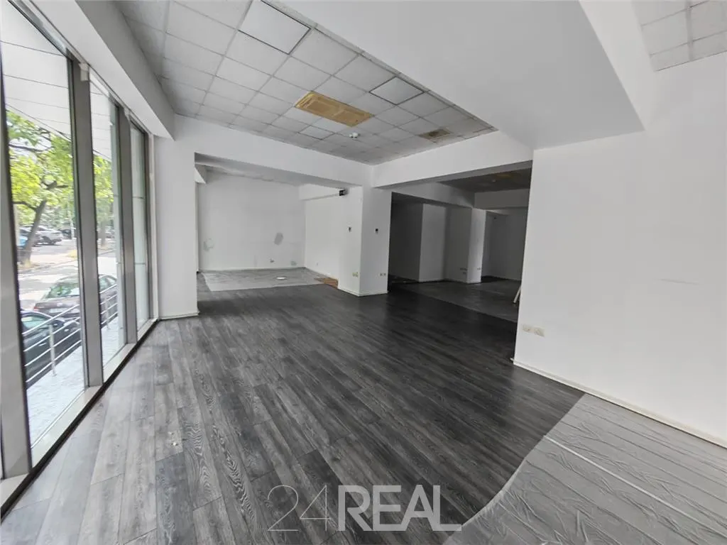 Spatiu comercial disponibil 310 mp - Baneasa - foto 2