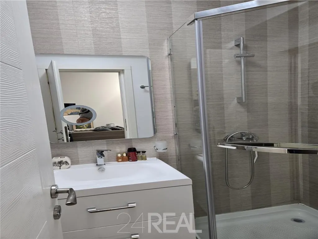 Inchiriere apartament 2 camere Aviatiei - foto 11