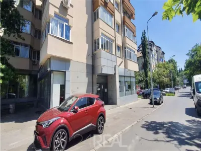 Inchiriere spatiu comercial stradal - Bucuresti