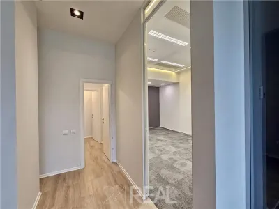Inchiriere spatiu comercial stradal Timpuri Noi - foto 3