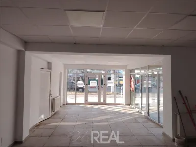 Inchiriere spatiu comercial zona Kaufland Voluntari - foto 3