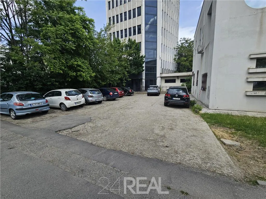 Inchiriere proprietate pretabila birouri/clinica medicala/sala - foto 12