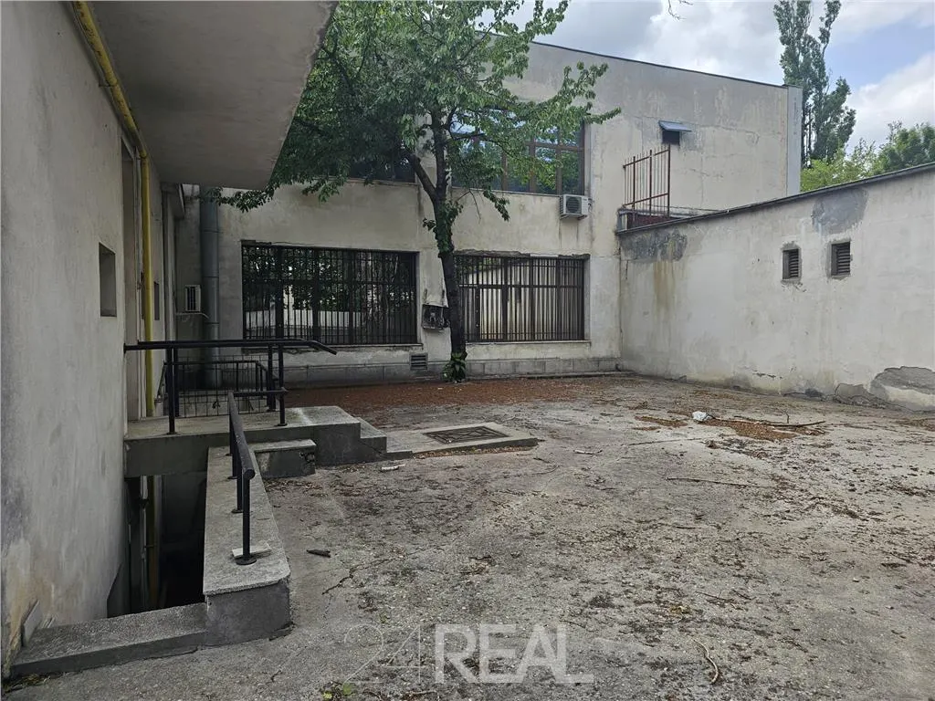Inchiriere proprietate pretabila birouri/clinica medicala/sala - foto 10