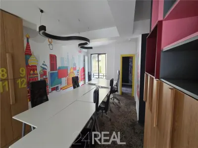 Spatiu de birouri premium complet amenajat - foto 11