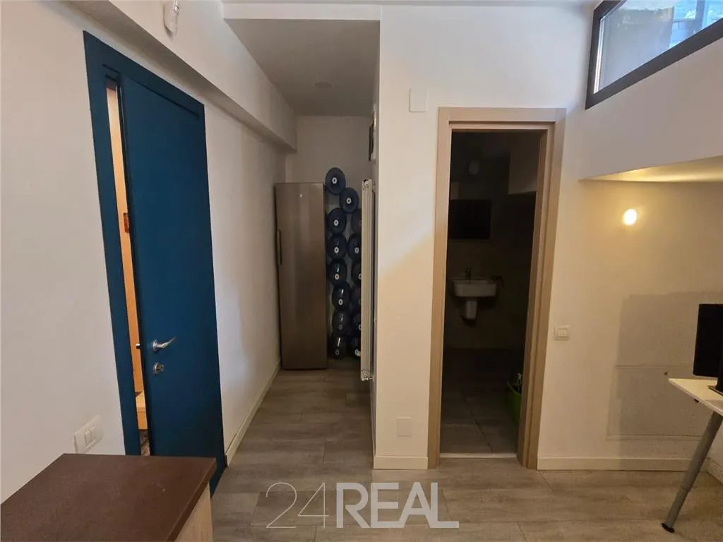 Spatiu de birouri premium complet amenajat - foto 21