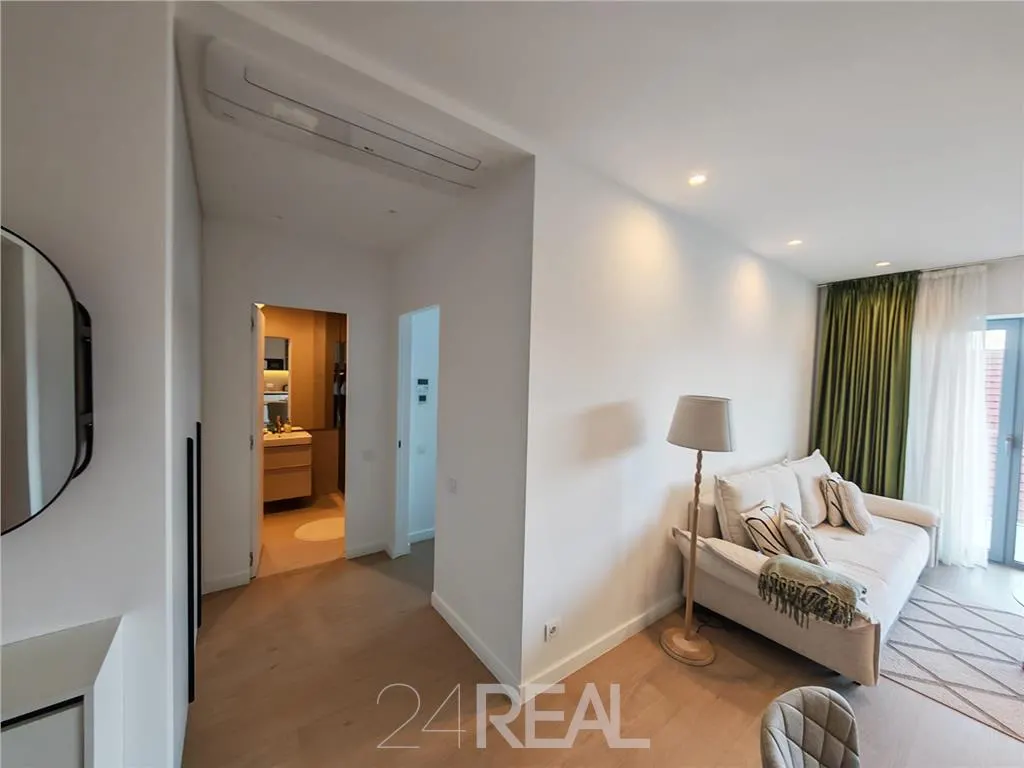 Apartamant 2 cam de vanzare - Aviaitiei Tower - pentru investitie - foto 5
