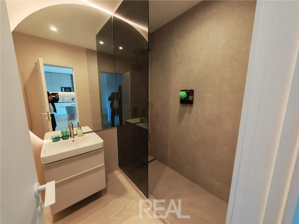 Apartamant 2 cam de vanzare - Aviaitiei Tower - pentru investitie - foto 8
