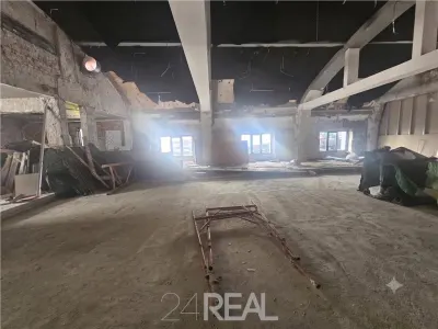Spatiu 360 mp zona Charles de Gaulle 4 locuri parcare - Bucuresti