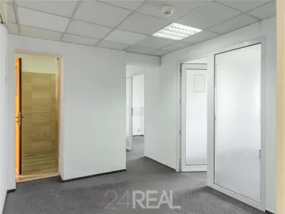 Vanzare spatiu de birouri in Piata Victoriei - 435 mp - foto 13