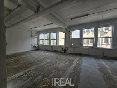 Spatii multifunctionale de inchiriat - birouri, producție, depozitare - foto 14