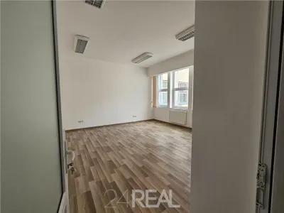 Spatii multifunctionale de inchiriat - birouri, producție, depozitare - foto 7