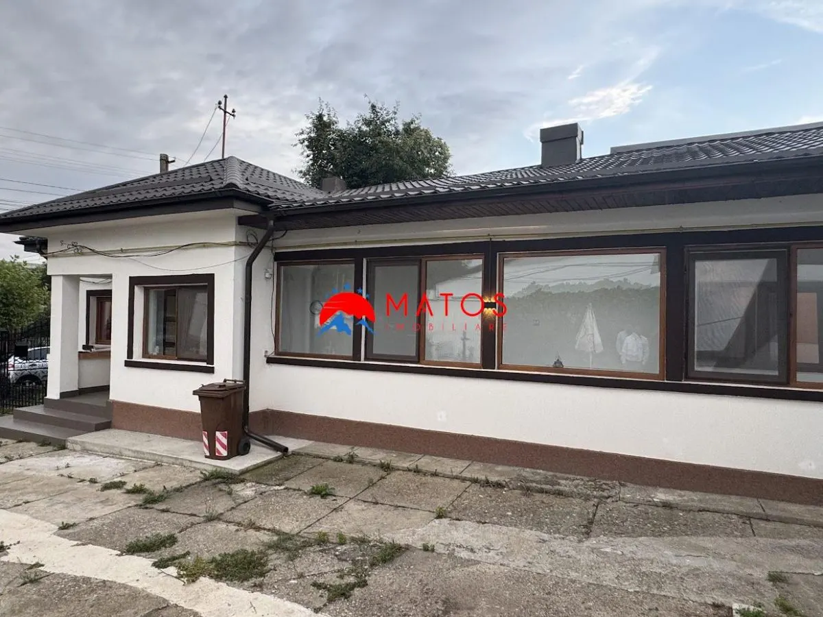 Casa de vanzare Campina, Bobalna | 5 camere, teren 384 mp - foto 2