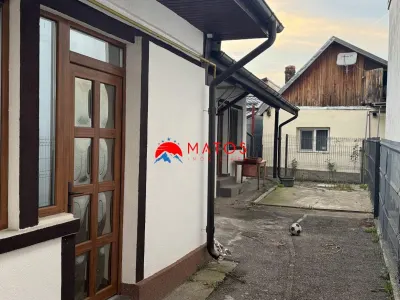 Casa de vanzare Campina, Bobalna | 5 camere, teren 384 mp - foto 4