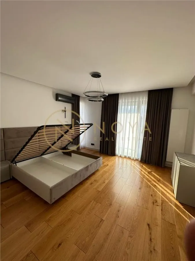 Vila de LUX cu 7 camere Iancu Nicolae Pipera - foto 9