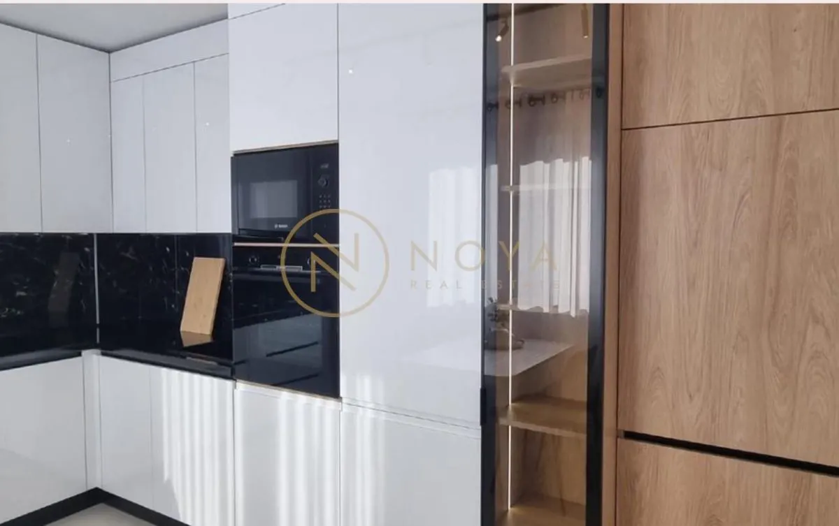 Vila de 6 camere in zona Pipera Veris 2 parcari prima inchiriere - foto 13