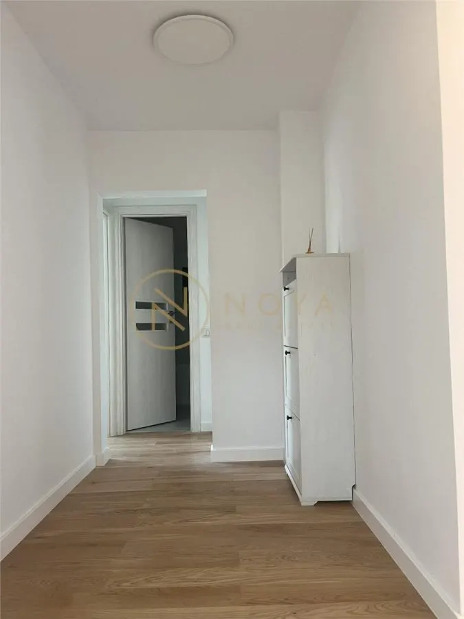 Vanzare apartament de 4 camere in zona Aviatiei renovat - foto 13