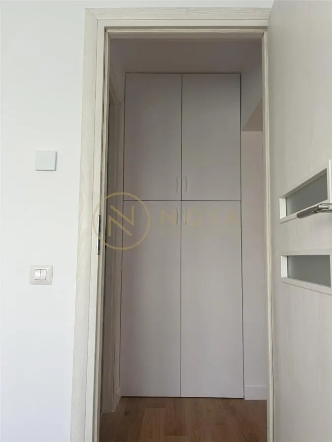 Vanzare apartament de 4 camere in zona Aviatiei renovat - foto 14