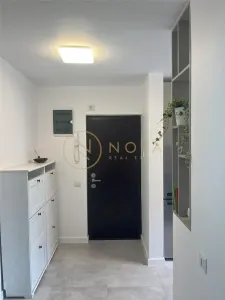 Vanzare apartament de 4 camere in zona Aviatiei renovat - foto 16