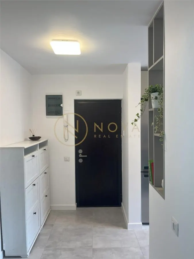 Vanzare apartament de 4 camere in zona Aviatiei renovat - foto 16