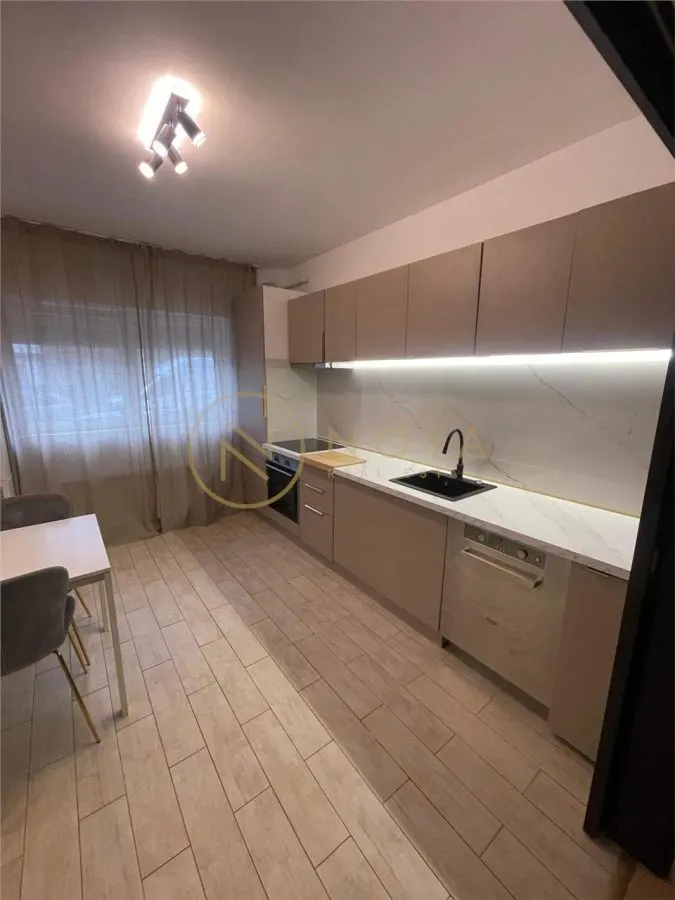 Inchiriere apartament cu 3 camere Pipera Penny parcare pet friendly - foto 2