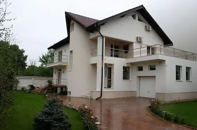Vila individuala 5 camere Iancu Nicolae - Bucuresti