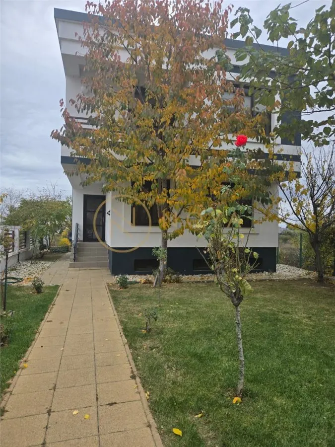 Direct proprietar Vila de vanzare Str Arcului 302 mp teren intravilan - foto 15