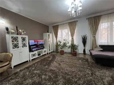 Direct proprietar Vila de vanzare Str Arcului 302 mp teren intravilan - foto 4