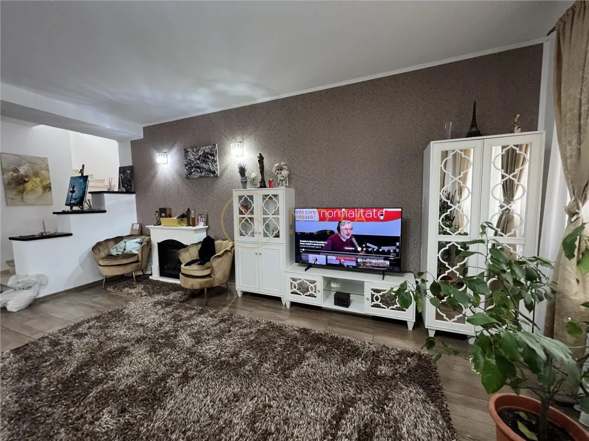 Direct proprietar Vila de vanzare Str Arcului 302 mp teren intravilan - foto 9