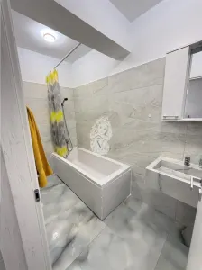 APARTAMENT 3 CAMERE DE INCHIRIAT â€“ 80 MP- 2 BAI- 2 BALCOANE - foto 10