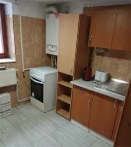 Garsoniera decomandata la VILA, in superbul SCHEI - foto 2