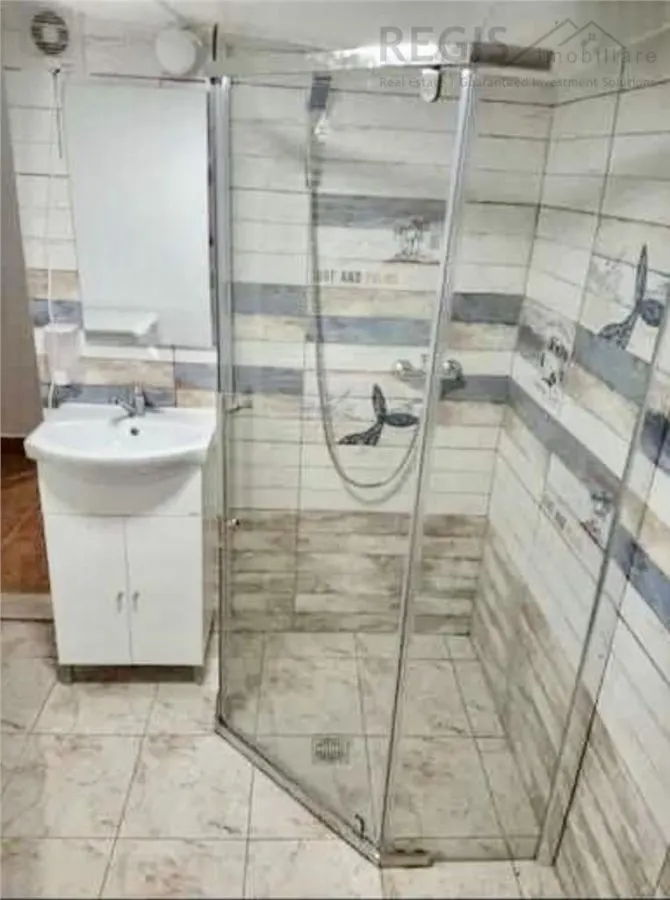 Garsoniera decomandata la VILA, in superbul SCHEI - foto 5