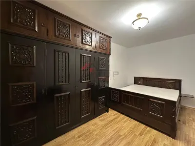 Inchiriere Apartament 4 camere Decomandat Centru- Palas - foto 2