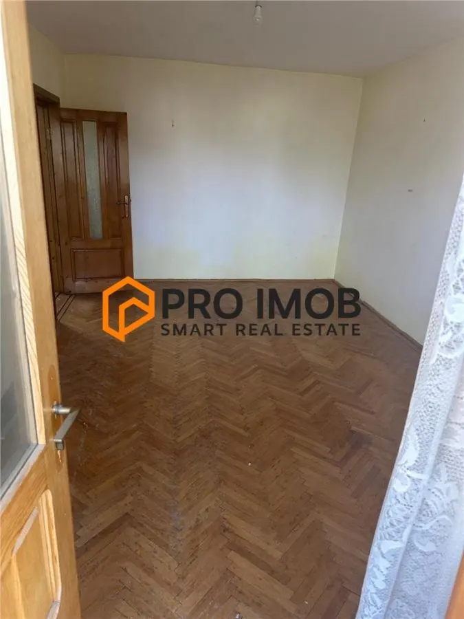 Apartament 3 camere  cf 1 decomandat zona ISJ Vrancea (Bahne) - foto 1