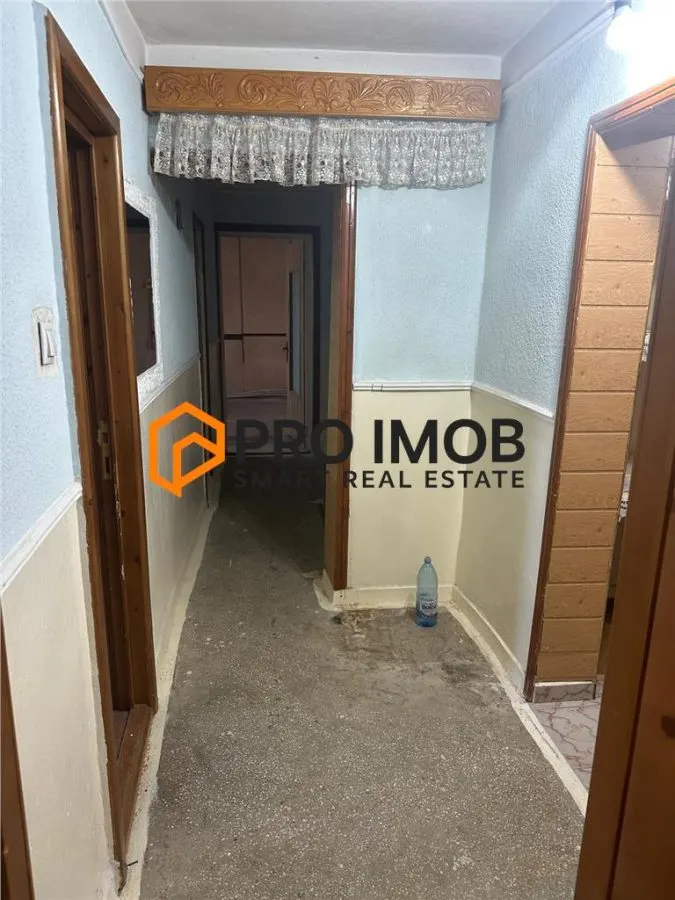 Apartament 3 camere  cf 1 decomandat zona ISJ Vrancea (Bahne) - foto 2
