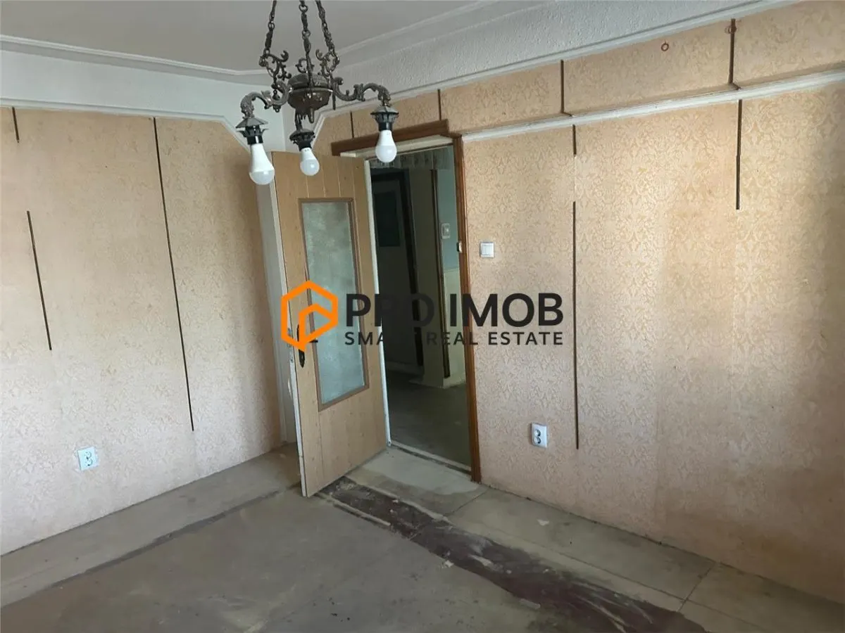 Apartament 3 camere  cf 1 decomandat zona ISJ Vrancea (Bahne) - foto 4