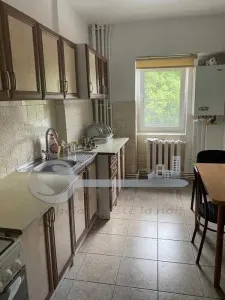 Apartament 3 camere decomandat, Păcurari, 71 mp, etaj 1, 2 băi â€“ 140.000 â‚¬ - foto 2