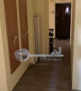 Apartament 3 camere decomandat, Păcurari, 71 mp, etaj 1, 2 băi â€“ 140.000 â‚¬ - foto 3