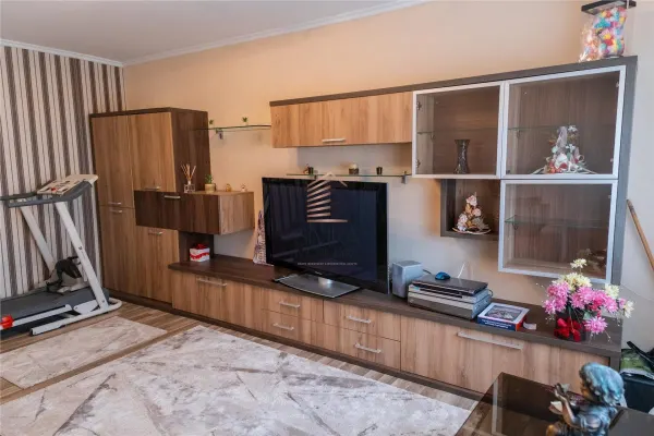 Apartament 3 camere Oradea - poza 14