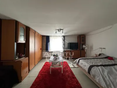 Casa de vanzare in Zimand Cuz - foto 2