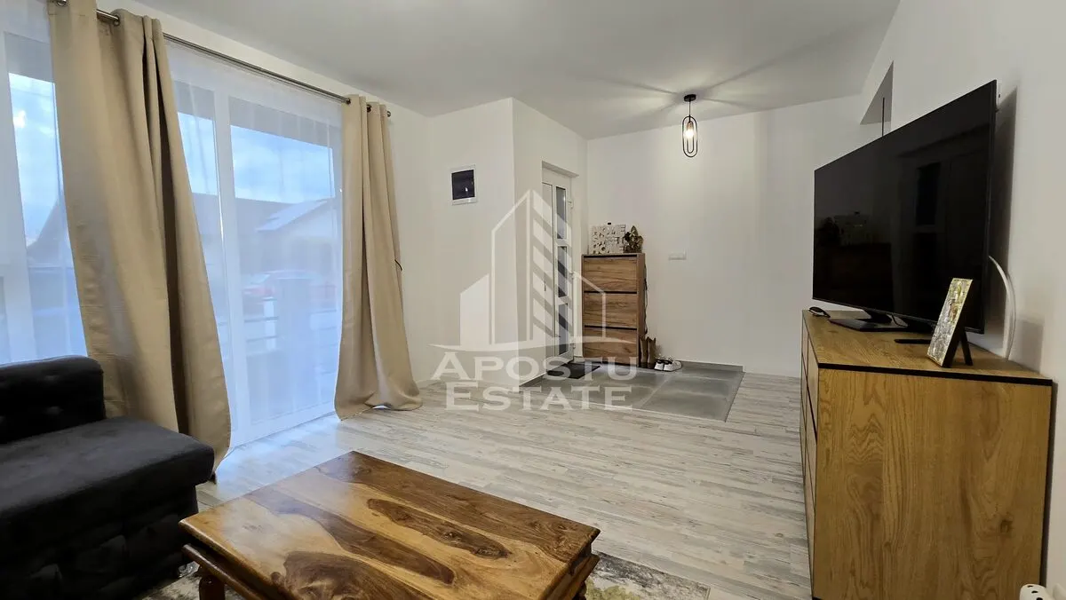 Duplex mobilat de vanzare, 3 camere, 2 bai, teren 400mp, Mosnita Veche - foto 3