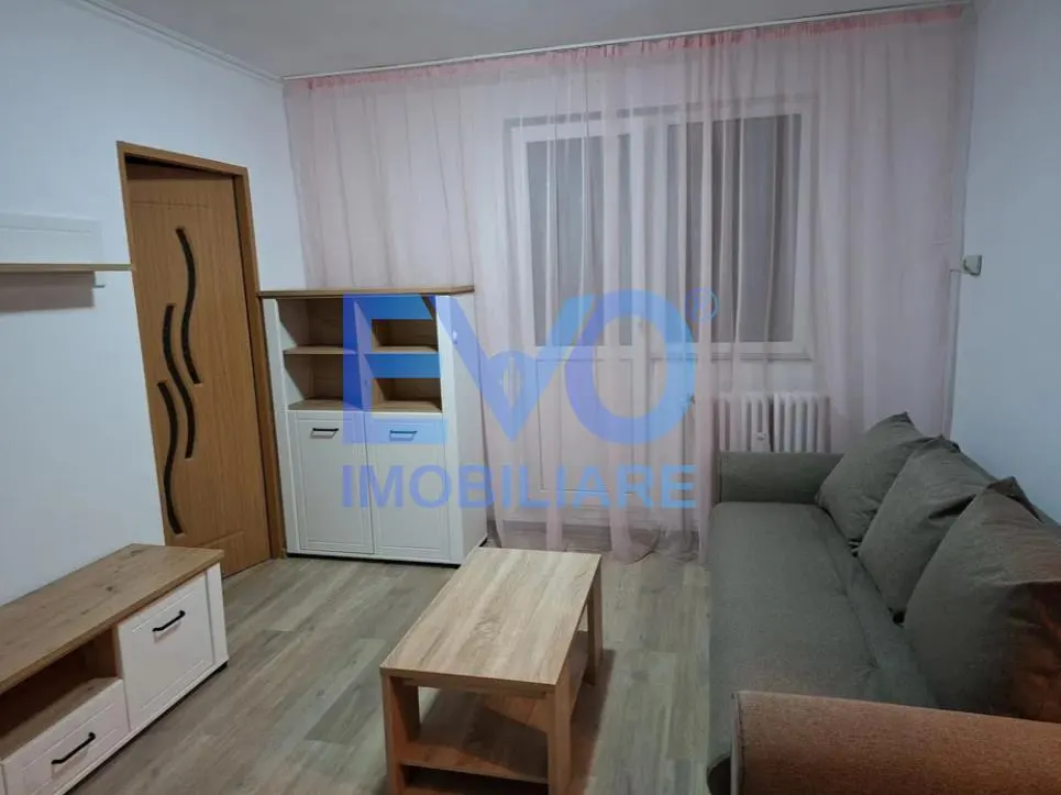 APARTAMENT DE INCHIRIAT CU 2 CAMERE, ETAJ INTERMEDIAR, PODU ROS - foto 4