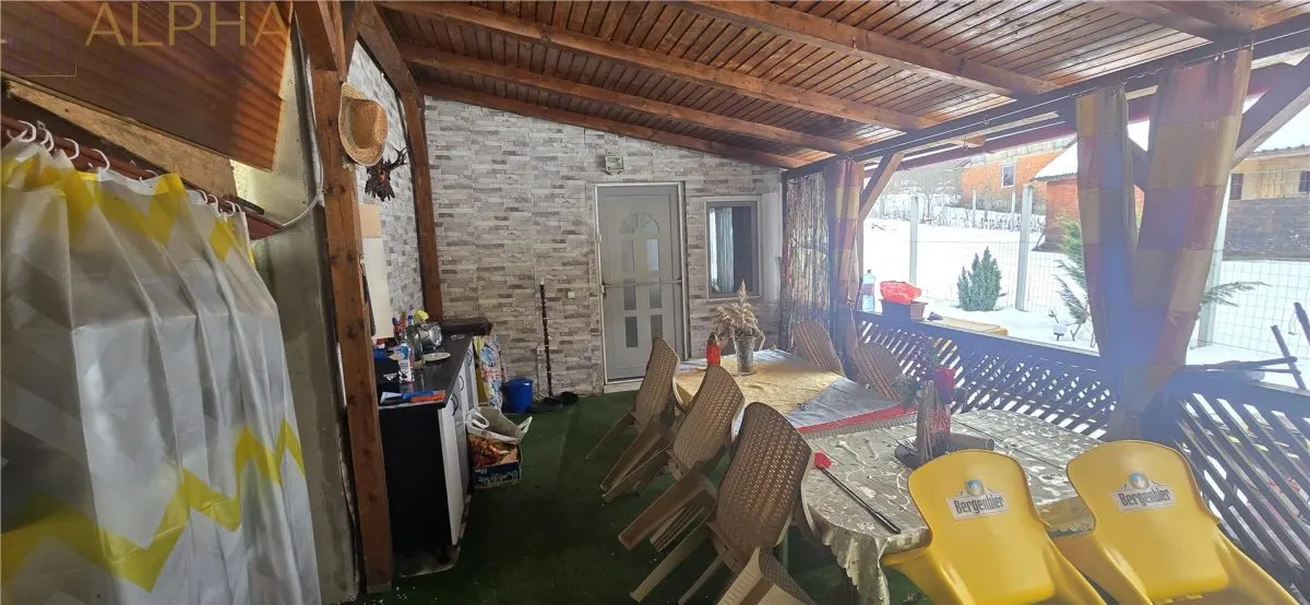Casa spatioasa cu teren generos si anexe, cu posibilitate de schimb cu apartament 3 sau 4 camere - foto 17