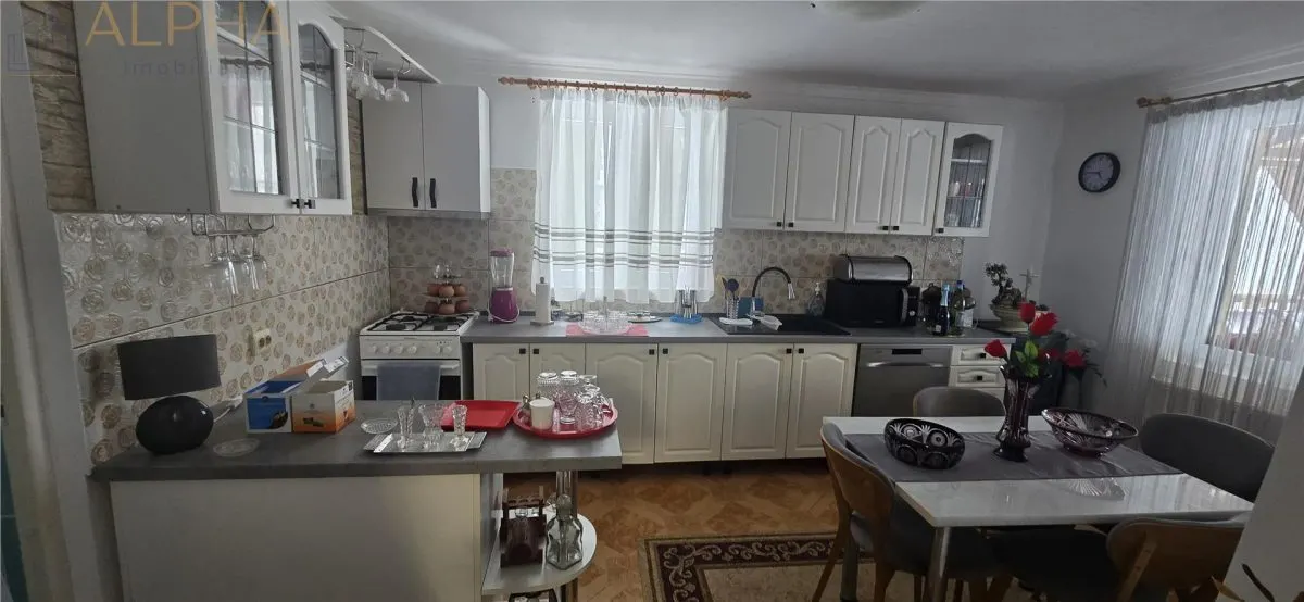 Casa spatioasa cu teren generos si anexe, cu posibilitate de schimb cu apartament 3 sau 4 camere - foto 6