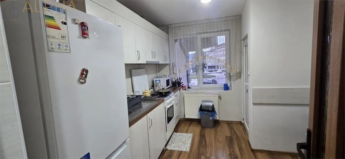 Apartament 3 camere ultracentral – Zona Coroana de Aur, Bistrita, BN - foto 6