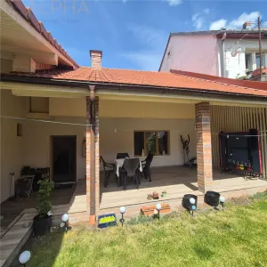 Casa individuala, zona ultracentrala – acces din doua strazi, teren 316 mp - foto 4