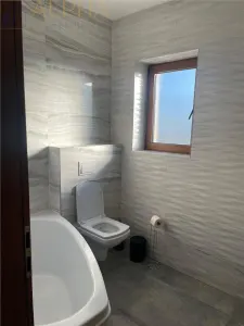 Apartament modern cu 3 camere de vanzare, Jud BN, Bistrita – Str. Poieni - foto 14