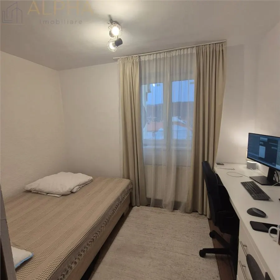 Apartament 2 camere semidecomandat – Str. Lalelelor, Bistrita, jud Bistrita-Nasaud - foto 4