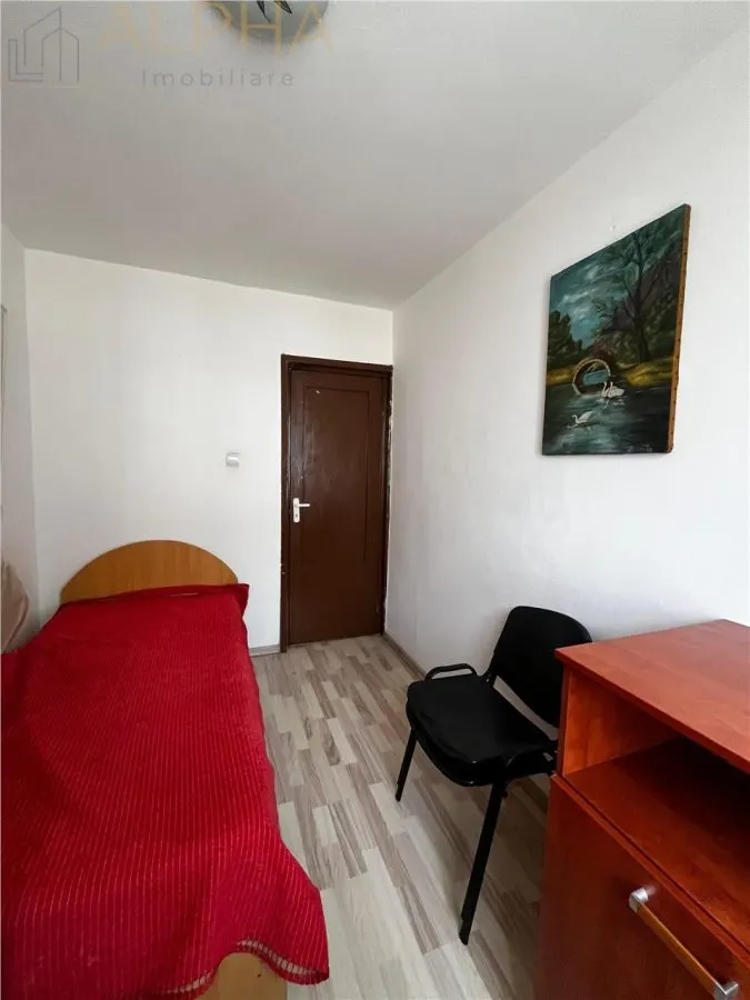 Apartament 3 camere de inchiriat – Str. Mesteacanului  - foto 5