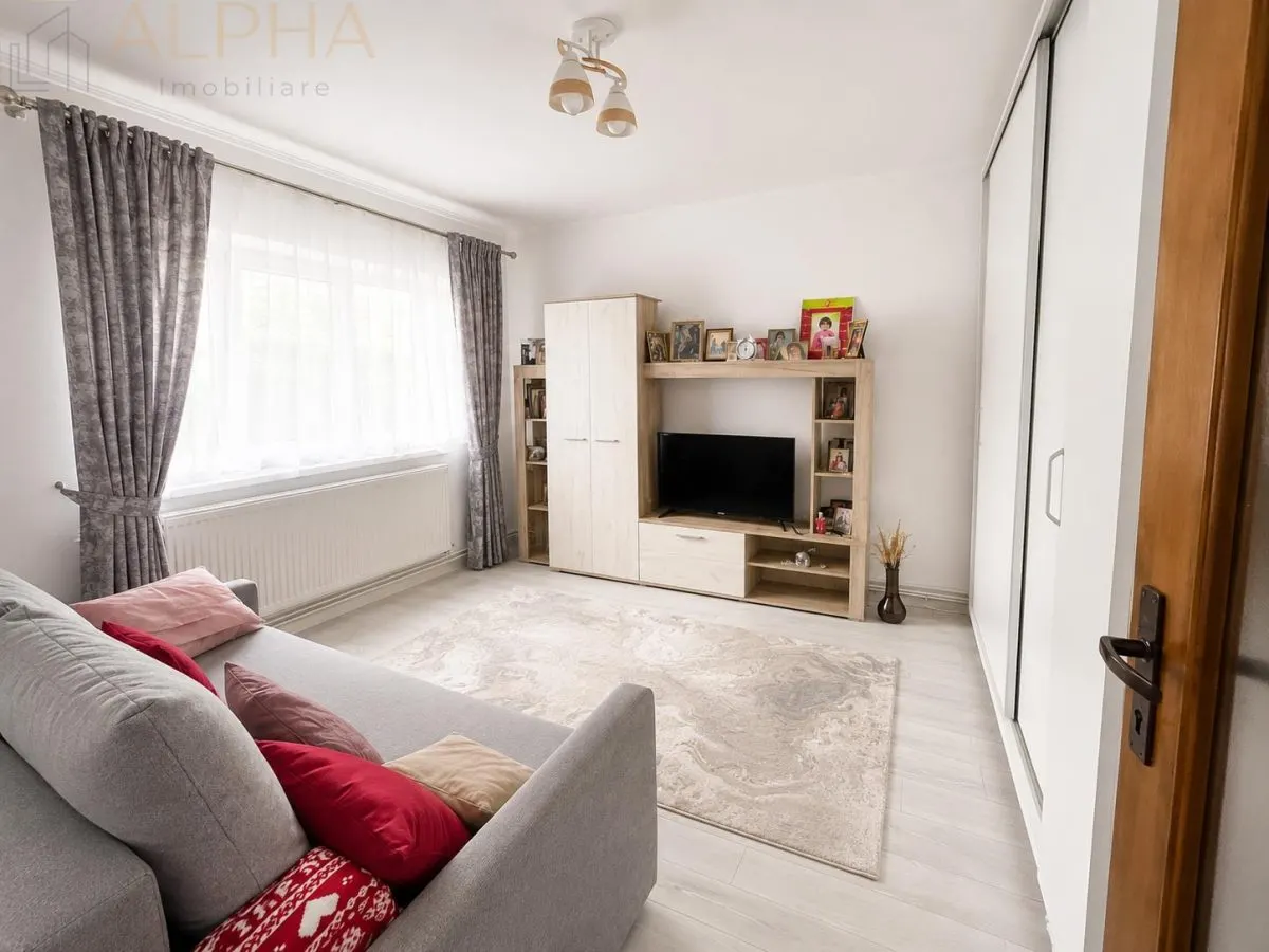 Garsoniera moderna, renovata complet – Parter, zona Panait Cerna, Bistrita - foto 1