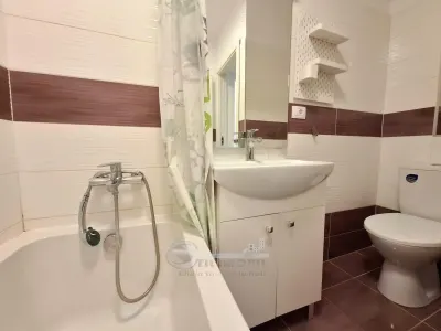 Apartament de inchiriat Valea Lupului, 2 camere, bloc 2022, parcare inclusa, liber - foto 9